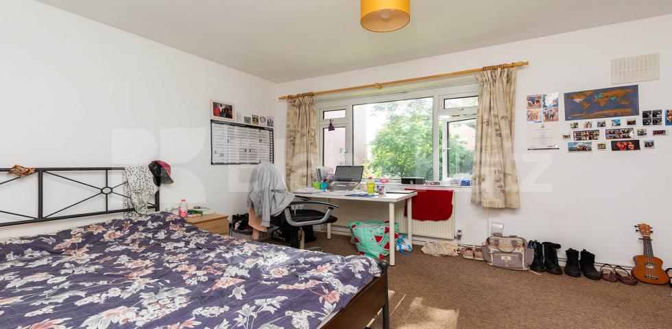 			2 Bedroom, 1 bath, 1 reception Flat			 Kirkstone, Harrington Street, Camden / Euston